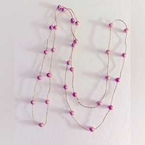 Free💰 Add 1 to bundle Gold woven thread necklace w beige faux pearls